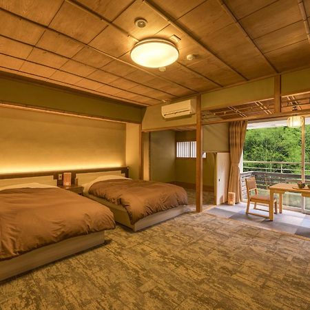 Hotel Ooedo Onsen Monogatari Premium Yoshinoya Irokuen à Kaga  Extérieur photo