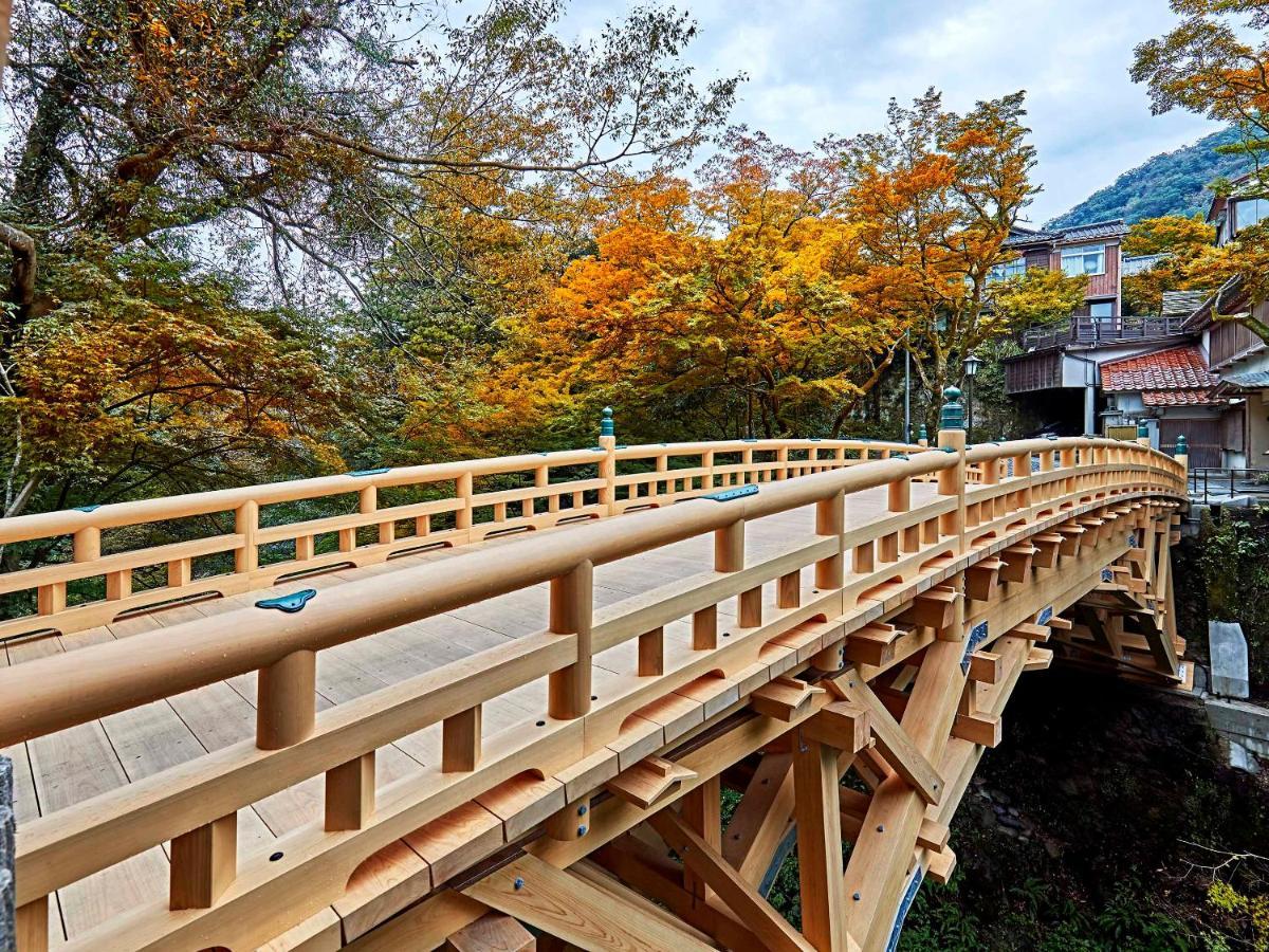 Hotel Ooedo Onsen Monogatari Premium Yoshinoya Irokuen à Kaga  Extérieur photo